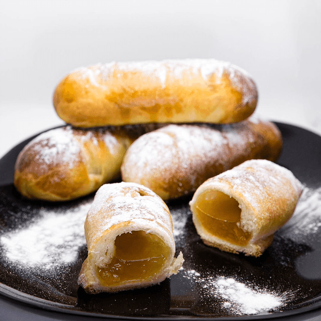 Kiflice (apricot) 12 pieces